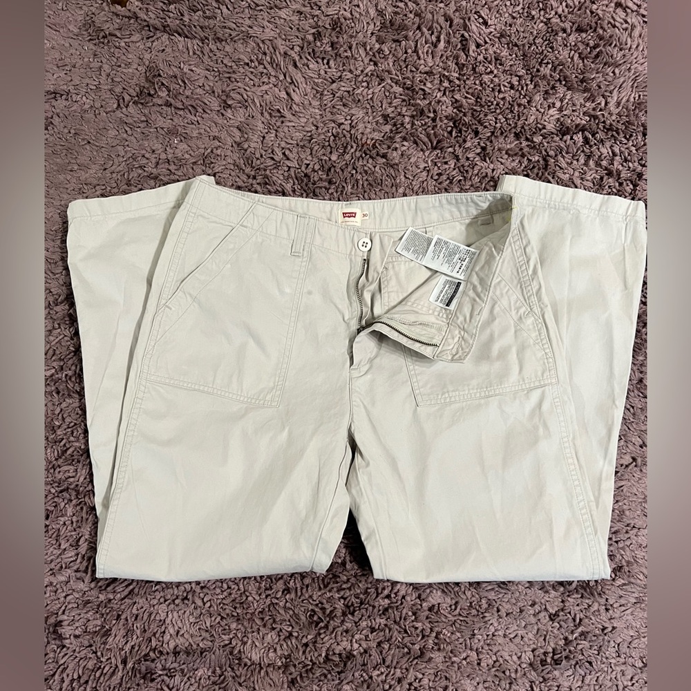 LEVIS strauss women khaki pants